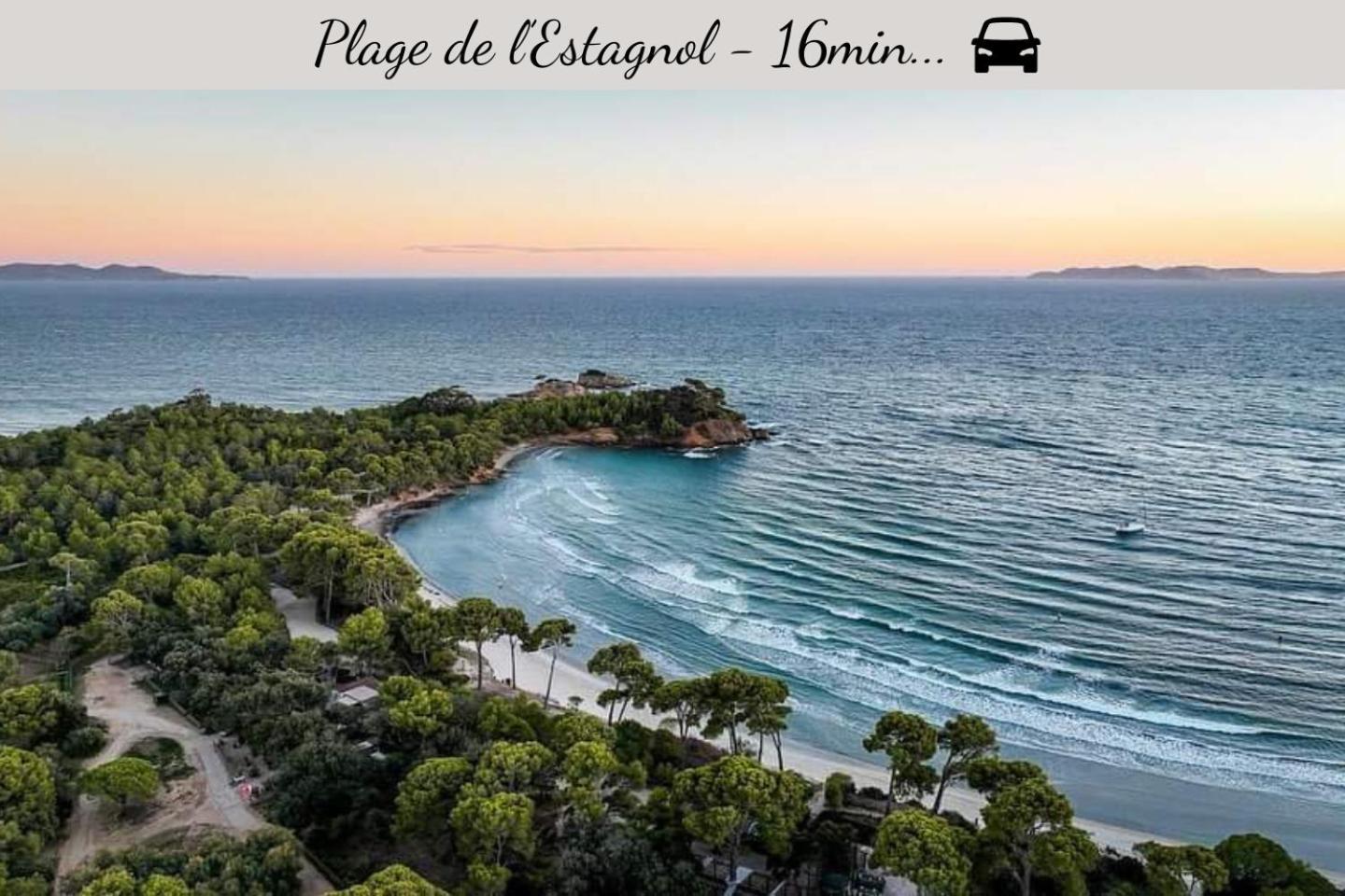 T2 55m2 Climatisé Proche plages Centre ville La Londe-les-Maures Esterno foto